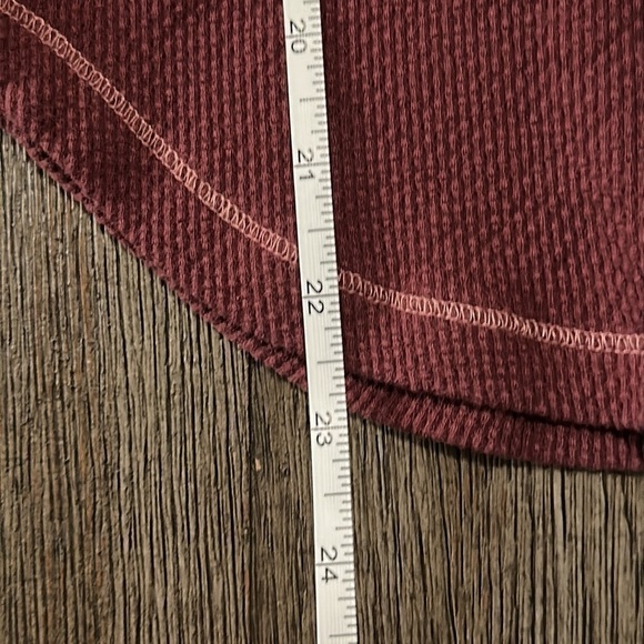 FREE PEOPLE Thermal In The Mix Cuff Top in Rio Vino - Picture 14 of 15